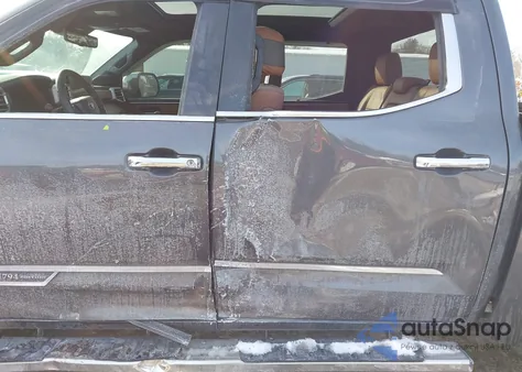 2023 Toyota Tundra 1794 Edition z USA, uszkodzony, nr VIN 5TFMA5DBXPX078763